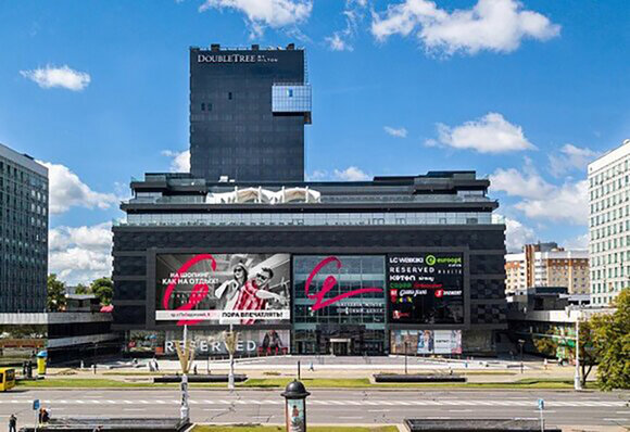Внутренняя реклама в Galleria Minsk